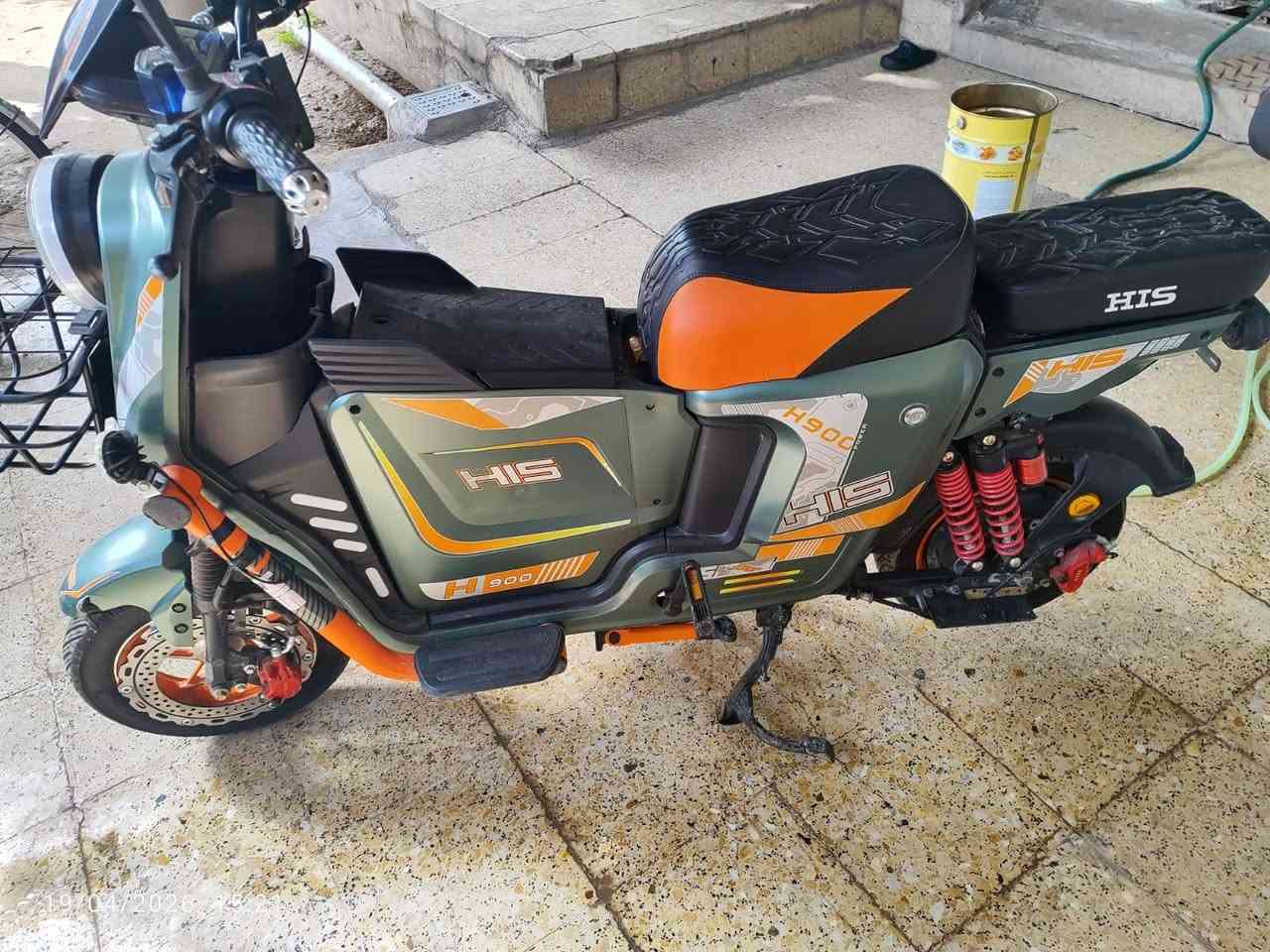 السلام عليكم  H900 للبيع نقص بطاريه  سعره 35 الف دراجه مال بيت نضيفة  السعر 475 وبيه مجال اتصال ***********
