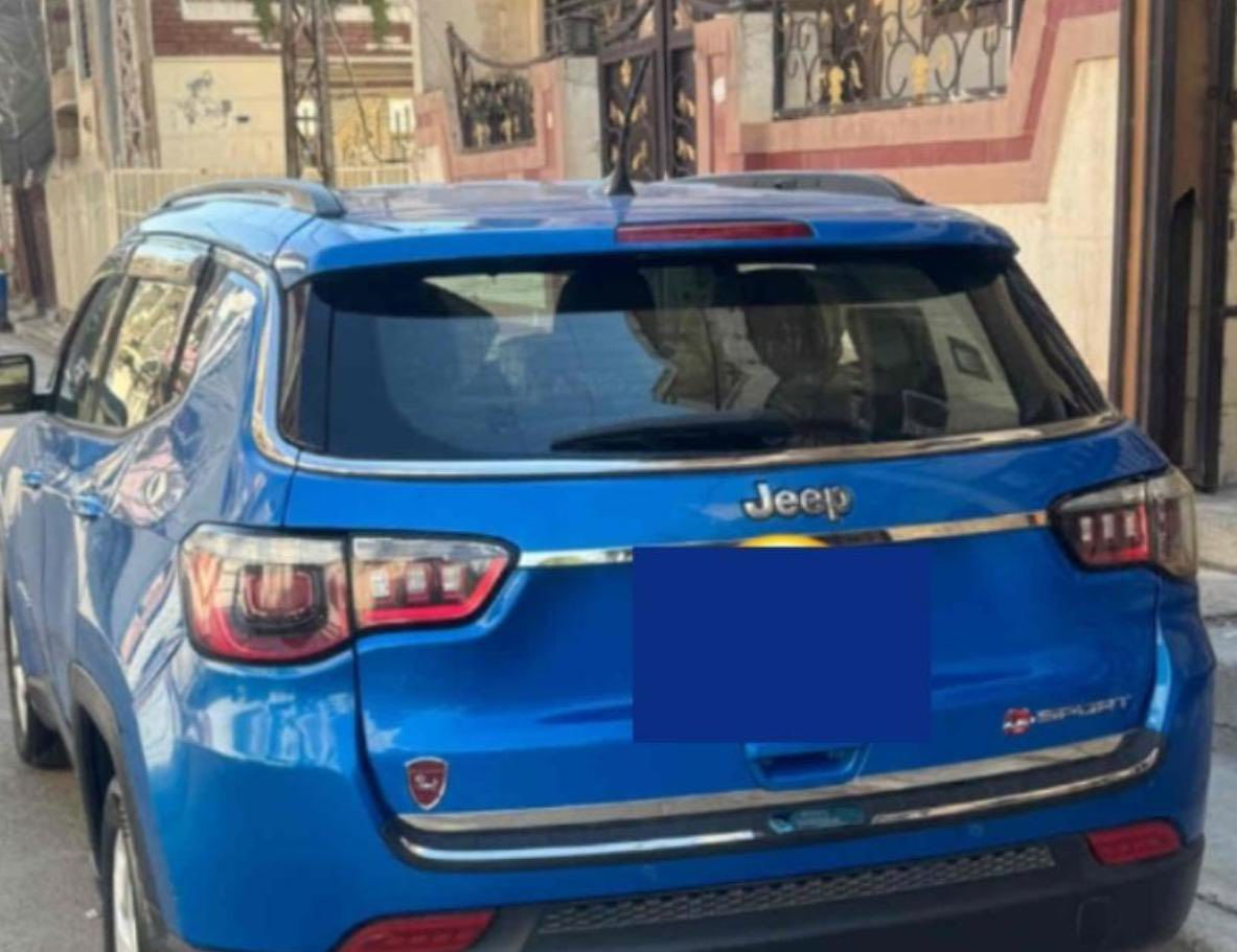 السلام عليكم عندي سياره للبيع جيب كومباس موديل ٢٠١٩ سبورت ماشيه ٨٩ محرك ٢٤٠٠ السياره بيها حادث رصعات بسيط بالجاملغ متصلحه على البارد مابيها اي نواقص الي شراي يتفضل سعرها ١٤٠ $


**إذا كنت صاحب هذا الإعلان وتريد حذفه لأي سبب، رجاءا أرسل رسالة إلى الدعم الفني**