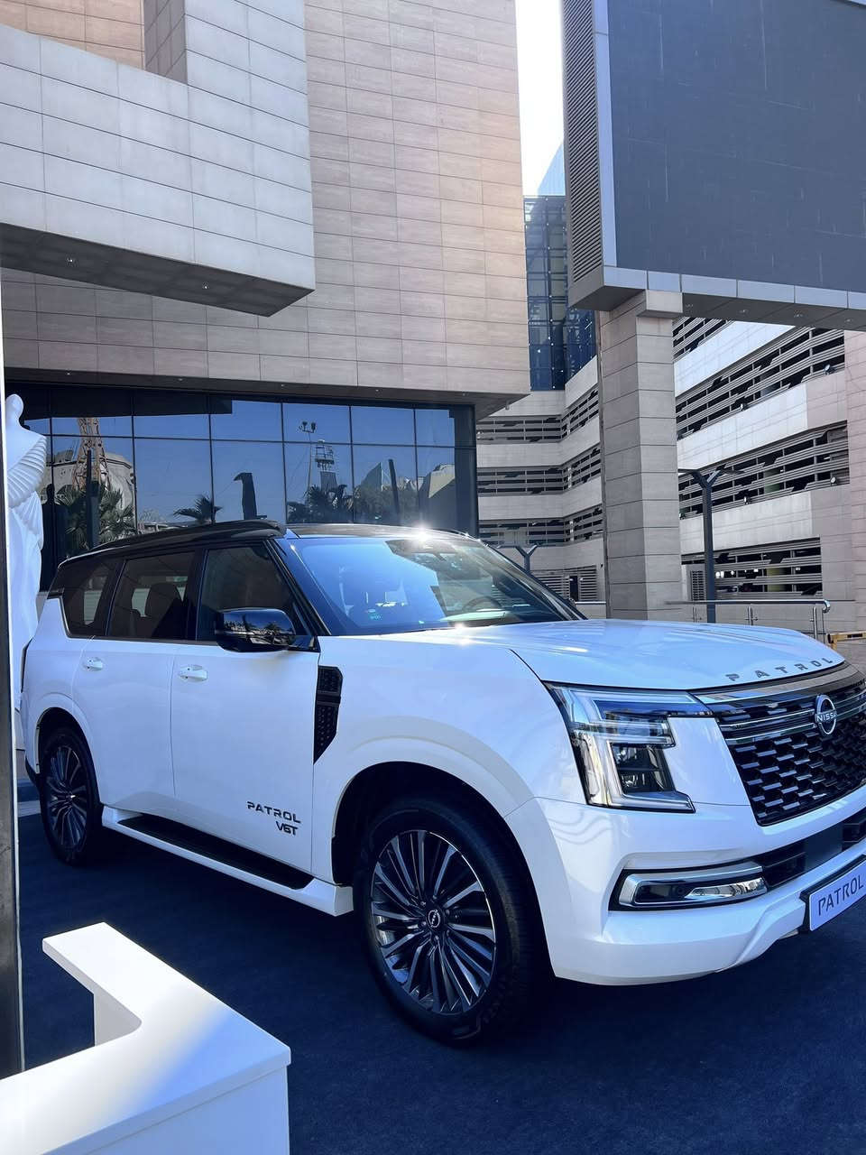 نيسان باترول ٢٠٢٦ 
٣٨٠٠ تنفس طبيعي و٣٥٠٠ تون تيربو بلاتينيوم 
متوفر مع لوحات وبدون لوحات 
التواصل على رقم 
لمعرفه باقي تفاصيل 

*********** 
 نور مؤيد
