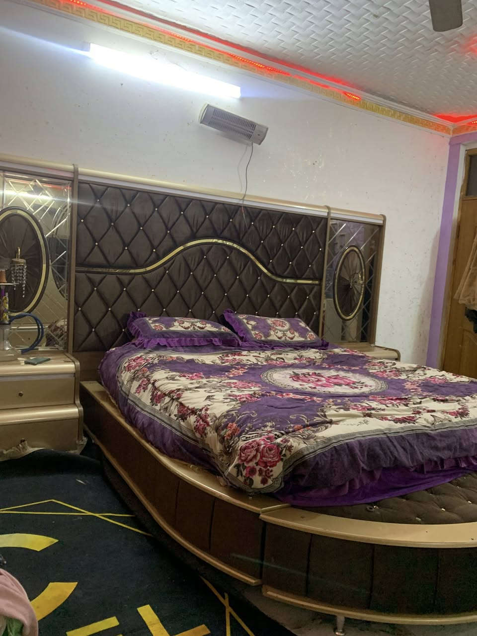 غرفه تركيه ضخمه ماخذهه ب3ملايين ونص وهسه رايدهه بمليون وربع مستعجل عبيعتهه مكاني بغداد الدوره  الشراي يراسلني وات ساب عهاذه الرقم***********
