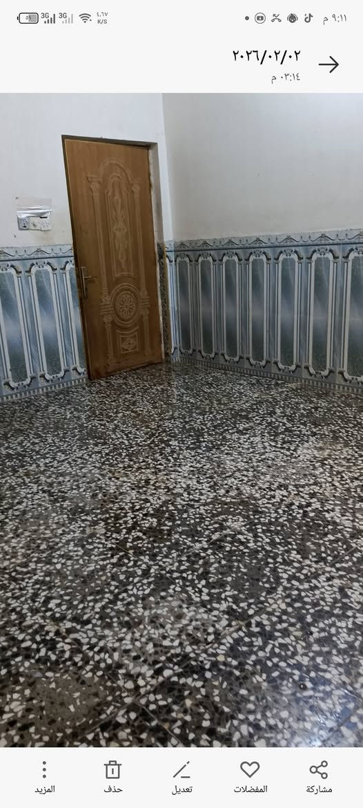 سلام عليكم دار للبيع في حي الزهراء طابو زراعي صرف سند 25شارع غسل بغداد مساحه 97م طابق واحد تتكون من استقبال ومطبخ وغرفه نوم وهول ومجمع صحيات وطارمه وبيتونه كبيره الدار كامل بناء 2020 للستفسار***********
