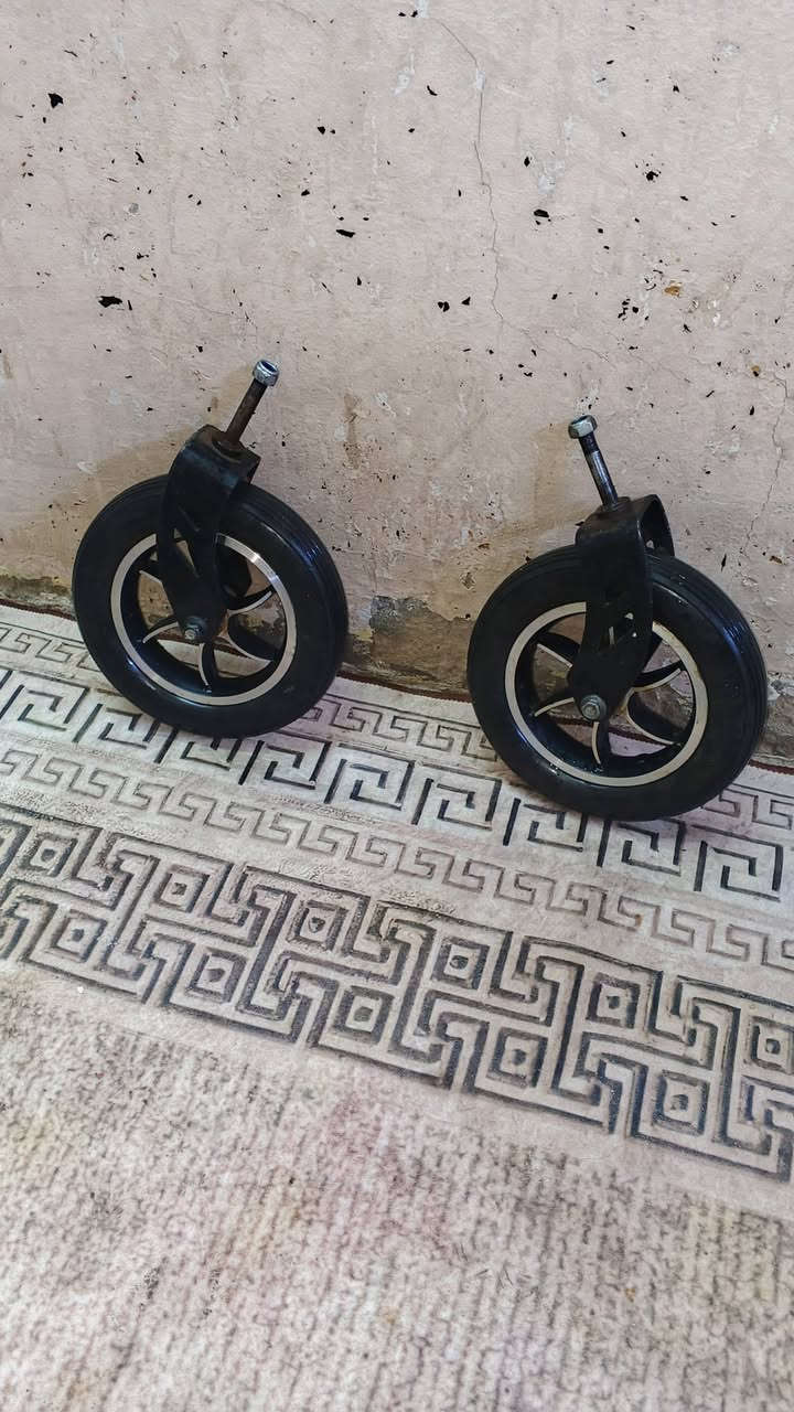 قطع غيار للبيع مال كرسي كهربائي والله اغراض جدا شغالات//***********
