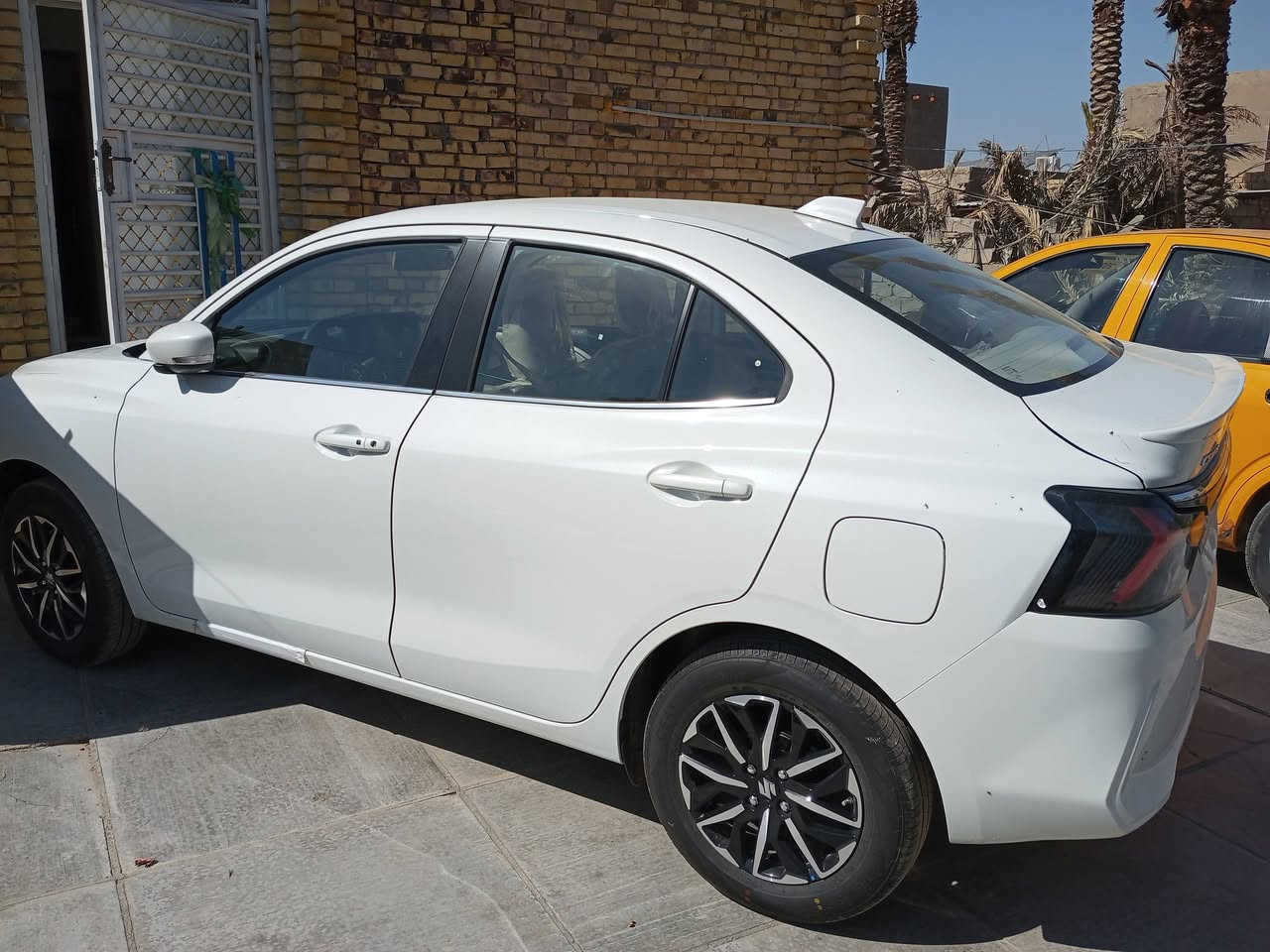 دزاير هايبرد موديل 2026 مرقم بغداد فول مواصفات محجوزه للمصرف استقطاع مباشر انطي وكاله عامه بيه 105 مجال كلش قليل  للأستفسار على الرقم (***********) المكان ديوانيه
