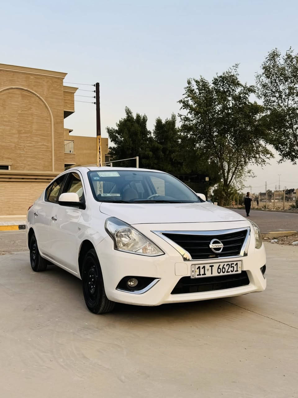 للبيع نيسان سني هندي
مديل 2018 / ماشية  127km
سيارة نضيفه جداً على وضع الشركة 
كامرة و شاشة دبل سويج و بروجكترات و تحكم ستيرن دواخل السياره و المقصوره جديدة 
حدادية و مكينة و كير مكفول ✔️
السونار مرفق مع المنشور  🧾
رقم بغداد دولي بأسمي سنويه للـ2030 هزة جديد
السعر 108 وبيها مجال بسيط
العنوان سيدية📍
للتواصل ‏📞 
***********
‭***********
