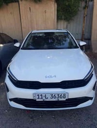 كيا k3 وارد صيني ماشيه 2000 بعده بدهن شركة زيرو موديل 2024 فول رقم سيا...