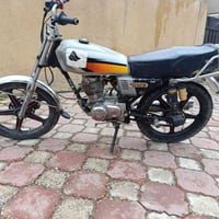 دراجة • نضيفه • بيع مستعجل