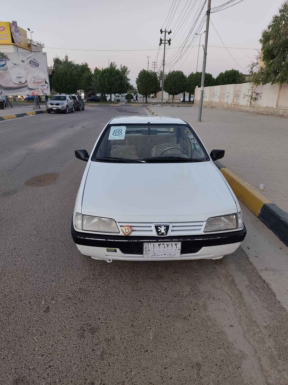 السلام عليكم ..بيجو 405 موديل 2009رقم كربلاء سنويه ساقطه..مكينه جديده وكير جديد ..تخم تاير..سياره بيه صبغ حزام جماليه اثر جراد وخدوش صبغ حراري درجه اوله..بيه طخه بالجاملغ الخلفي.. غرفه جديده..سياره نظيفه احله من الصور..راعيه يريد تحويل 
مكاني كربلاء المقدسة 
بيع مستعجل السعر 28
***********
***********
