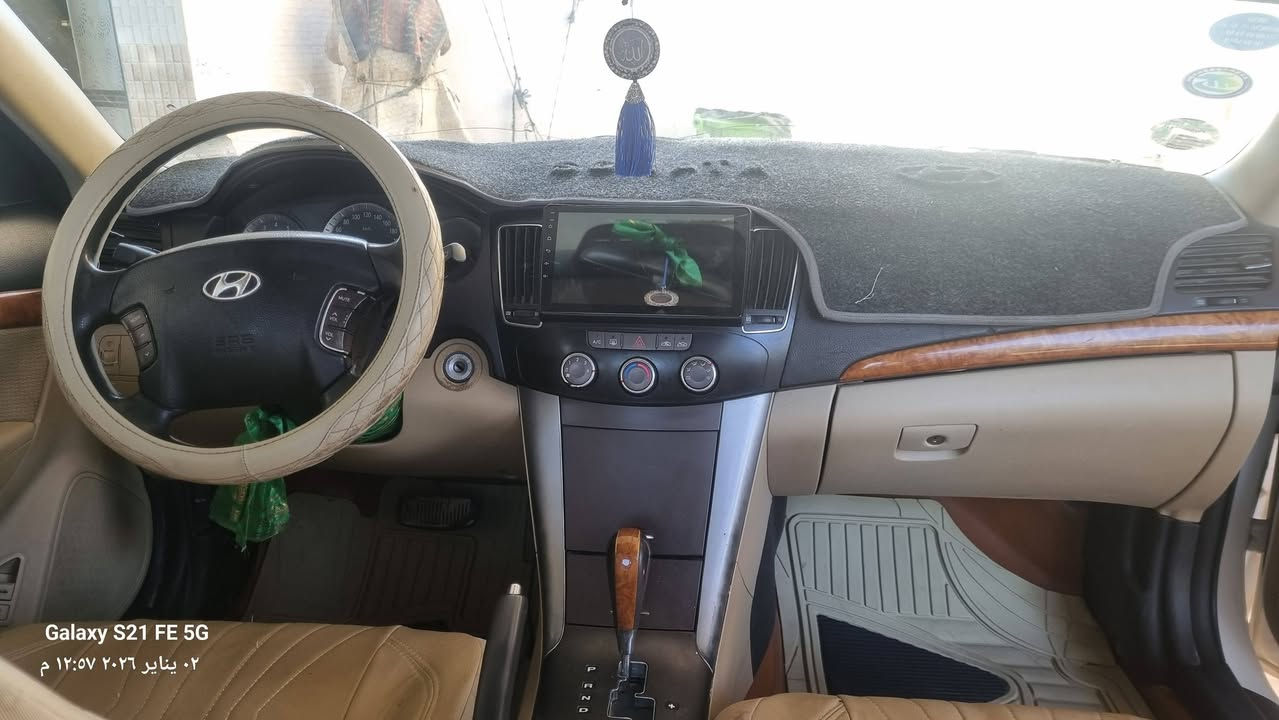 السلام عليكم سوناتا للبيع  2011 السيارة مكفوله من التبديل والصبغ عده البارد في الجاملغ الامامي محرك مفتوح  رقم بغداد باسمي رقم صاحب السيارة ***********
