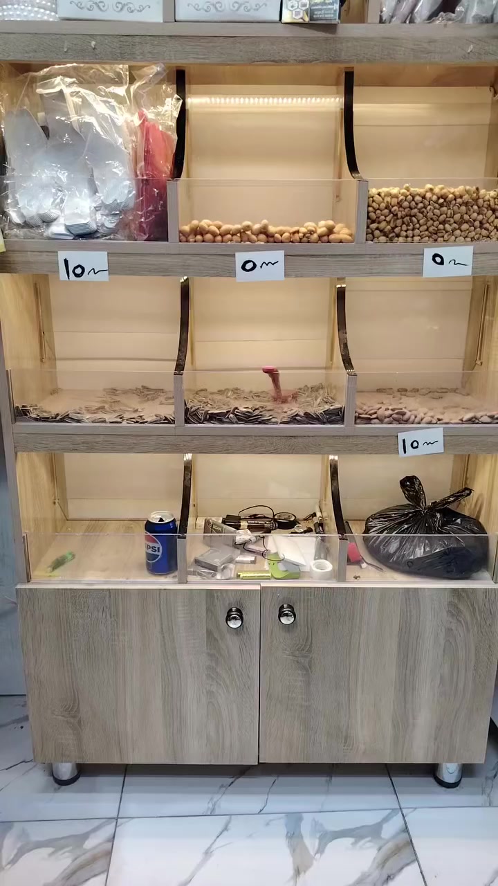 فاترينه كرزات وبيهة رفوف هم وأناره بكل رف
العنوان حي الجهاد بغداد
توصيل ماعدي وسعرهة 100 الف


**إذا كنت صاحب هذا الإعلان وتريد حذفه لأي سبب، رجاءا أرسل رسالة إلى الدعم الفني**