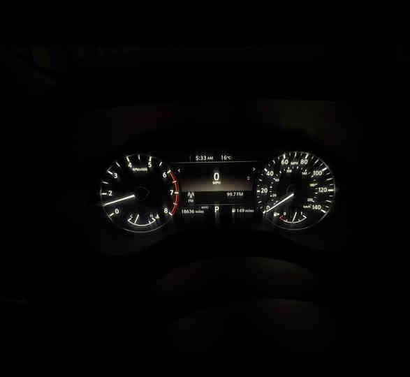 نيسان روج 
مواصفات SV . awd   فور ويل

الموديل /2023

اللون /ابيض صدفي

دخول جديد و ترقيم جديد بغداد

مستوردها السيارة على ايدي 

مكان السيارة بغداد الزعفرانية 

السياره اخت الزيرو ماشية 18 مايل

السياره فول مواصفات عدا البانورما

تشغيل عن بعد 

بصمه تشغيل وابواب  

داخل لونين

كير ماوس 

لايت زينون 

حساسات جانبي 

حساسات خلفي 

رادار امامي (تحديد مسار) 

ردار جانبي (نقطة عمياء) 

رادار خلفي (ااتحذير من الاصطدام) 

هاند بريك بصمه 

اوتو هولد 

اوتو ستارات

ايرباك سليم

شاشه ايباد

ويل كروم 

تبريد لمس 

كشن سايق كهربائيّ 

تحكمات ستيرن 

كامره خلفيه

فور ويل AWD 

مدخل USP 

السعر و التفاصيل على الرقم  

واتساب و اتصال :

***********

السياره بعد بيها مواصفات

ضررها ضربة باب عكس السايق و شبر بحاجب البنيد

رقم شاصيها بالصور 

ملاحظة / السياره كفالة كير مكينة ايرباك تدفئة تبريد شواصي لغود ( كفالة السيارة ماعدا حادث امريكا )
