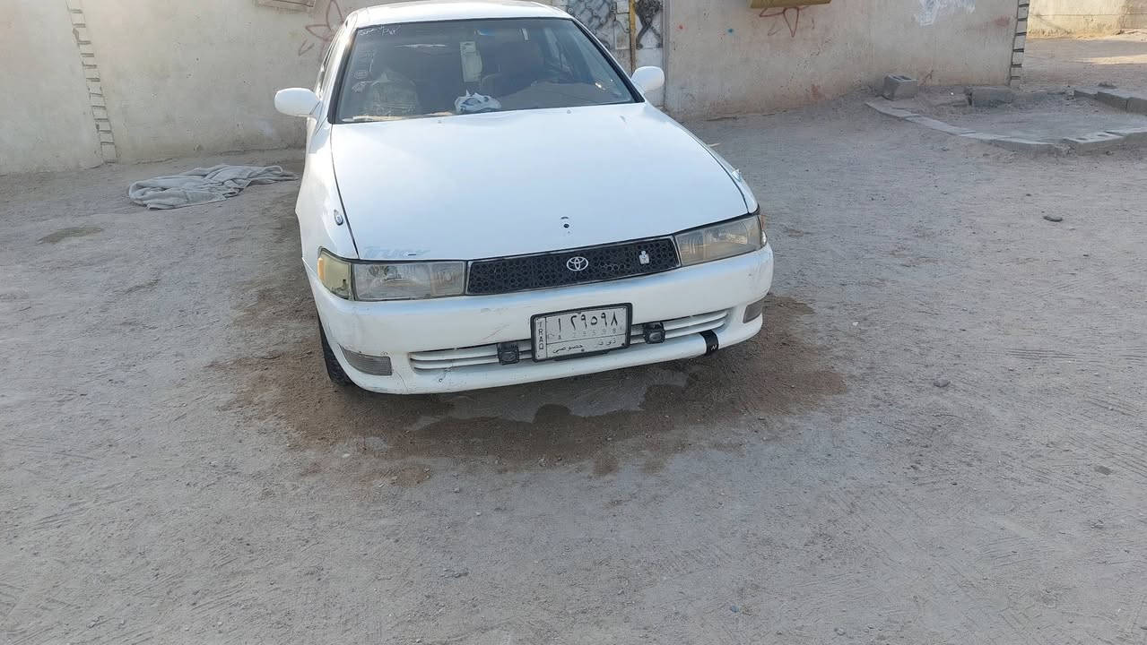 سلام عليكم  كرسته للبيع  موديل 95مكينه ونجي وكير توني شادهن حاويه بيها كصه جنطه تبريد شقال كرهبايات كلها شقاله سعر 36 مكاني البصره زبير الهاتف ***********
