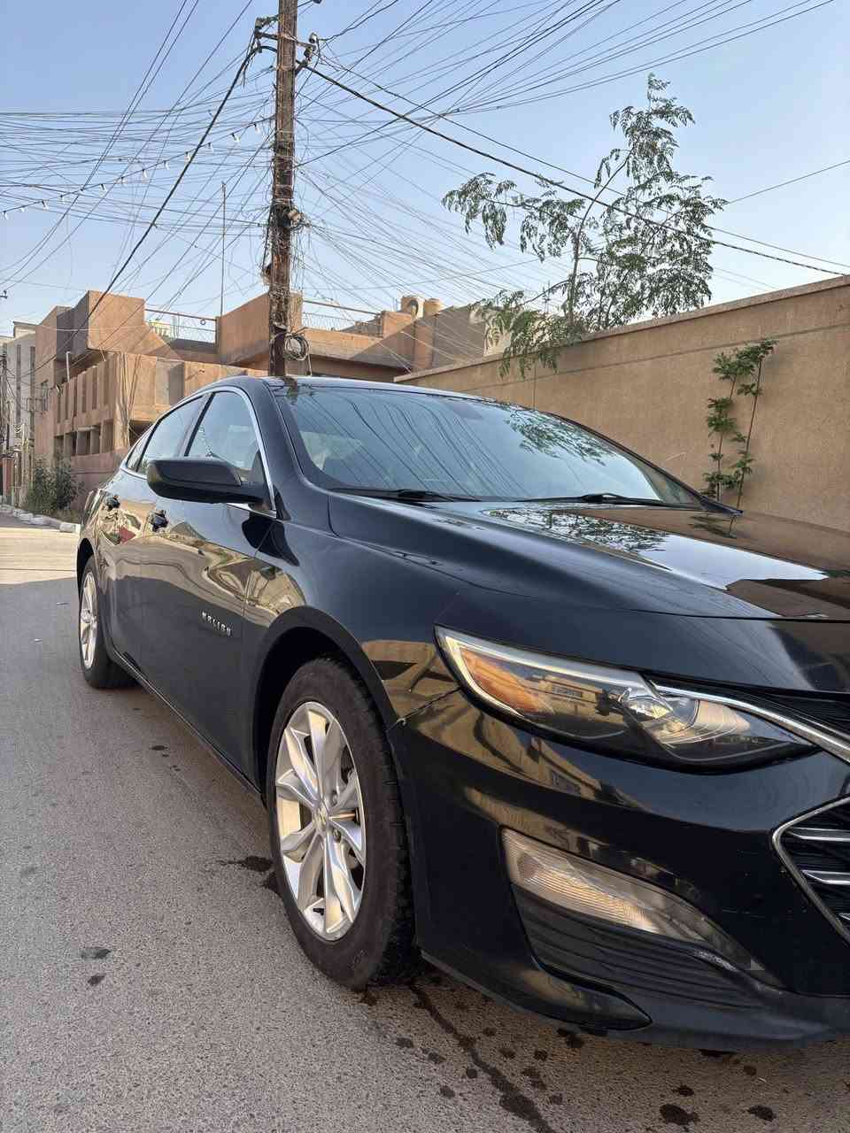 ماليبو موديل ٢٠٢٠
رقم سليمانية بأسمي
محرك ١٥٠٠ توربو..
كير/ مكينة/ كهربائيات/ صدر/ كله مكفول
تشغيل عن بعد
تبريد قطعتين ثلج
كروس سرعة
شاشة كبيرة ١٠ انج كار بلي
تدفئة كراسي
جامات مبطنة بدوائر مظلله.. يعني تكسر الشمس  وما يكدر المرور يحاسب عليها  لان مو تظليل.
السيارة بلادية كلشي متصرف عليها غير بانزين ودهن
مكان السيارة بغداد


**إذا كنت صاحب هذا الإعلان وتريد حذفه لأي سبب، رجاءا أرسل رسالة إلى الدعم الفني**