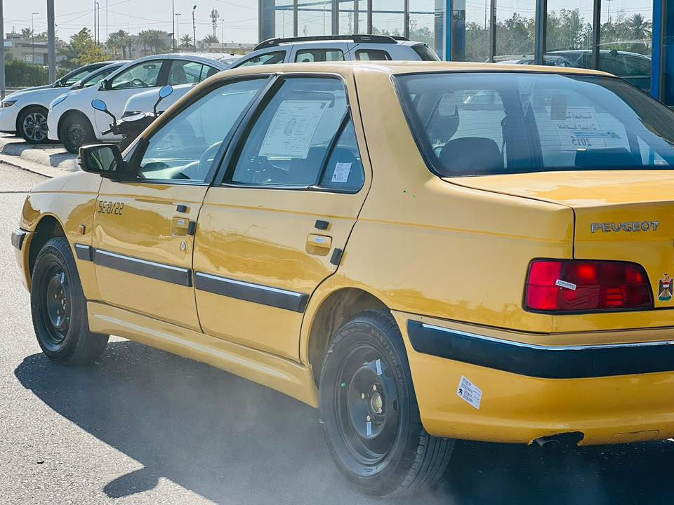 سلام عليكم بيجو بارص موديل 2015 سياره كلش حلوه وجاهزه تخم تاير جديد سنويه جديده رقم نكليزي كامل بلاديه من كلشي 
صدر امامي خلفي جديد تصل وتدلل مكاني بلديات ***********
