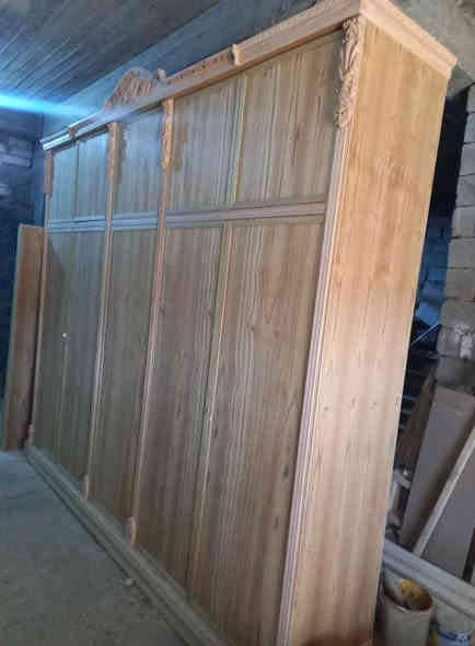 بسم الله نجارة وصباغة المصطفى عمل كافة الابواب وغرف نوم كافة الألوان حسب طلب الزبون شارع المطار قرب اسواق فدك ***********
