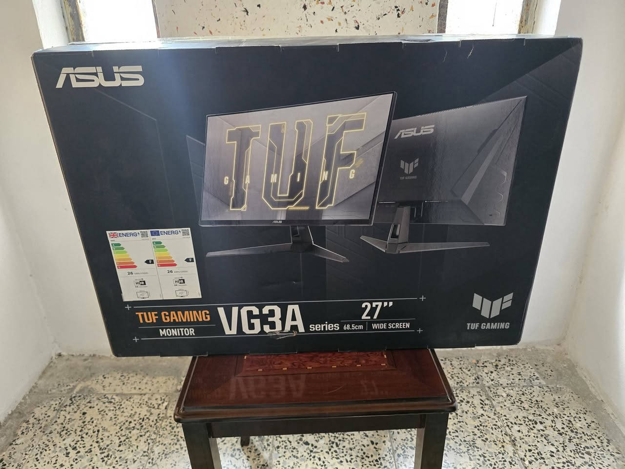 شاشة Asus Tuf Gaming VG27AQ3A للبيع نظافة 100% استعمال قليل يوجد توصيل لكافة المحافظات السعر 300 الف دينار 
المواصفات:

ASUS TUF Gaming VG27AQ3A

📺 الحجم: 27 بوصة

🖥️ الدقة: 2K QHD (2560×1440)

⚡ معدل التحديث: 180Hz

🎮 زمن الاستجابة: 1ms (GTG)

🌈 لوحة Fast IPS بألوان ممتازة وزوايا رؤية 178°

🔄 يدعم FreeSync Premium وG-SYNC Compatible

🎨 يدعم HDR10

🔊 سماعات مدمجة (2×2W) 

التواصل على رقم الواتس:***********
