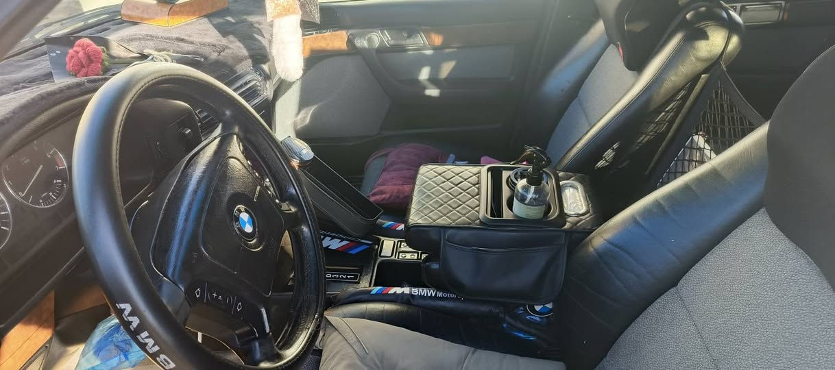 السلام عليكم
BMW 525i اصل

كير شرط 

محرك شرط

تبريد ثلج 

تدفئه 

تنته سلايت 

تصعيد جام وتنته مع السويج 

شاشا 

صدر امامي خلفي جديد 

تخم تاير جديد

دمام

كهربائيات كلها شرط

لايت زنون العالي والناصي شمسي 

مشروع وطني الصبح احولك عليها غرامه 100 الف فقط وعليه طبعأ سنويه 2028

من الأخير سياره مناقصها كلشي كلوب مواكف بيها

السعر 70

مكاني تكريت

 ***********

***********
