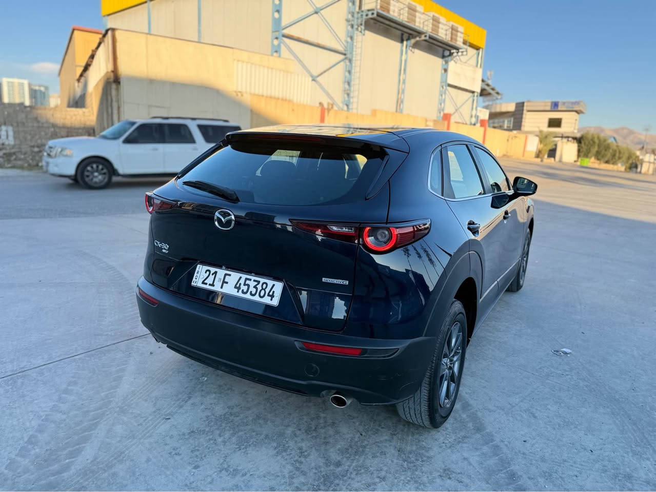 بسم اللە الرحمن الرحيم 
مازدا 2024 cx30 
مواسه فات select 
راداري پيشة وةو ئاوينة 
اتو ستوب 
دبل اكسل 
بريك بصمة 
كامل شاشة و كاميرا 
ماوةي روشتن ٢٢ هةزار 
مكينە ٢.٥ مرخوب بێ توربو
دبل اكسل 
دوو بارچة بؤياخ بونيت + جةمةلةخ ناوي نەگرتووە 
نرخي ١١٥٤مجال ..... پارةي ژمارة كاتييةكة 
ت
رةقةم سلماني 

0770 152 5035 السليمانية, العراق
