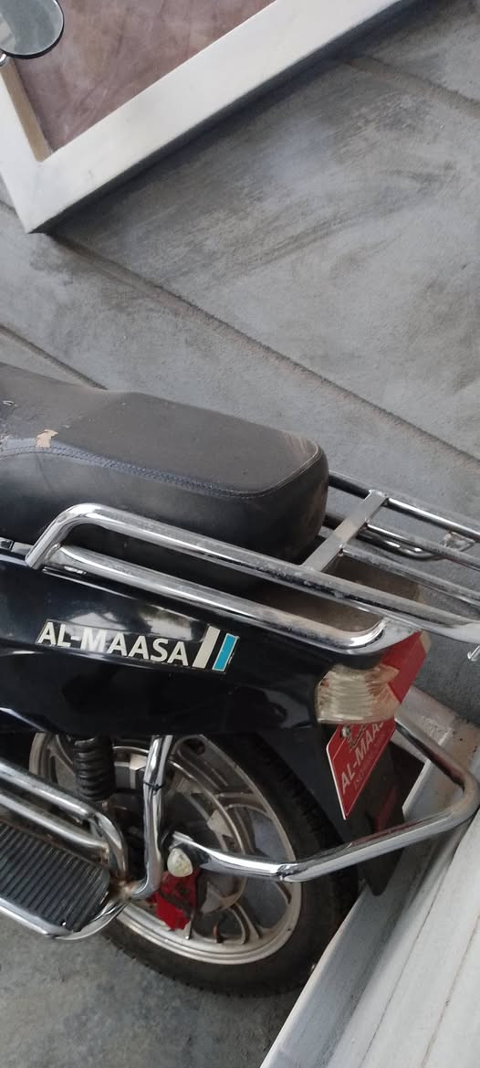 دراجه شحن هارلي كلشي مناقصهه شي فول على وضع الشركه برغي مامفتوح  بطارياتهه فول نقص بطاريه  واحده 
سعر 450 وبيهه مجال 
العنوان الصقلاوية 
الاتصال على الرقم التالي 👇
***********
أو مراسلة الصفحه
