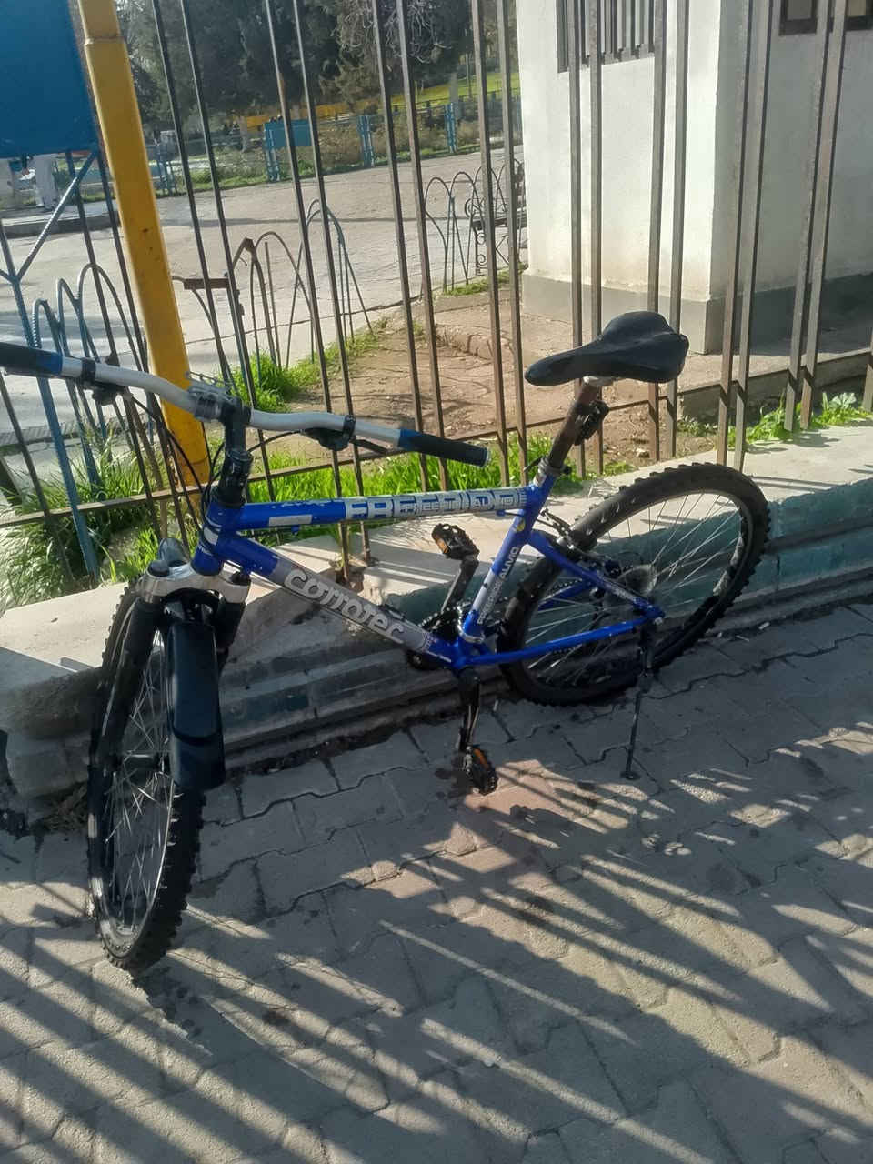 بسكليت رياضي امريكي.  سبع حركات من ورا وثلاث حركات من الدو ومن هي 170 دولار البسكليت بحاله جيده الرقم 0932468115


**إذا كنت صاحب هذا الإعلان وتريد حذفه لأي سبب، رجاءا أرسل رسالة إلى الدعم الفني**