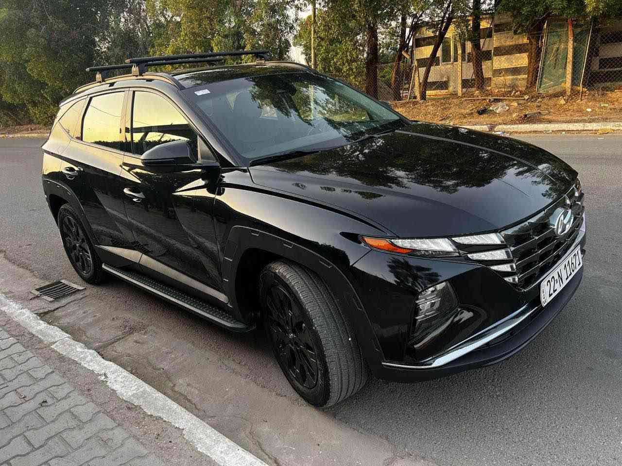 هونداي توسان  فئة XTR  امريكي 2023  
(( #بسعر_مناسب_جدا ))
وترهم مراوس ب (( فورتي او النترا او سياره اقل ))
دخول وترقيم جديد #اربيل (( مواصفات مميزه ) 
ضرر(( موضح بالصور )) جاملغ وحافة بنيد 
بدون دواخل 💯 شواصي لغود مكفول
بوضع الزيرو (( ماشيه 20 الف فقط)) 
موصفاته👇فول عدا الفتحه 
محرك 2500 المرغوب  (( مميزه جداً ))
بصمة 
ابواب بصمة
صندوق كهربائي
كشنات جلد
دوس بلاديه 
شاشه جبيره لمس 
تشغيل عن بعد
لايتات عدسات و زينون
لايت خلفي ليد
كشن كهربائي
كشن هيتر
تبريد قطعتين
شحن وايرلس
فور ويل (snow,mud,sand)
ويل  20 مميز 
نظام (sport,eco,smart)
بريك بصمة
شاشة كبير
كاميرا
رادار امامي 
رادار خلفي 
نقطة عمياء(رادار جانبي)
ويل كب
تحديد السرعة
تحديد المسار
تحكم ستيرن
وبعد هواي مواصفات
~~~~~~~~~~~~~~~~~~~~~~~~~~~~~~~
 ***********
بغداد الجديدة بغداد, العراق
