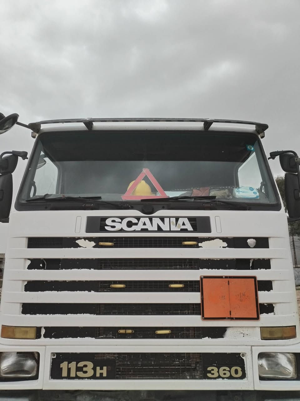 ألسلام عليكم
قلاب للبيع سنكل عضلة

موديل 1995 الرقم أجنبي

سنوية ألماني حصة كاز  السيارة فيها بداية صرف

السعر 250 وبيها مجال

للاستفسار

***********

***********
