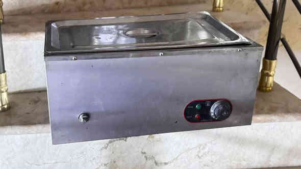 غراض مطعم البيع ستخدام اقل شهر والخلاط حمص جديد جديد ***********
