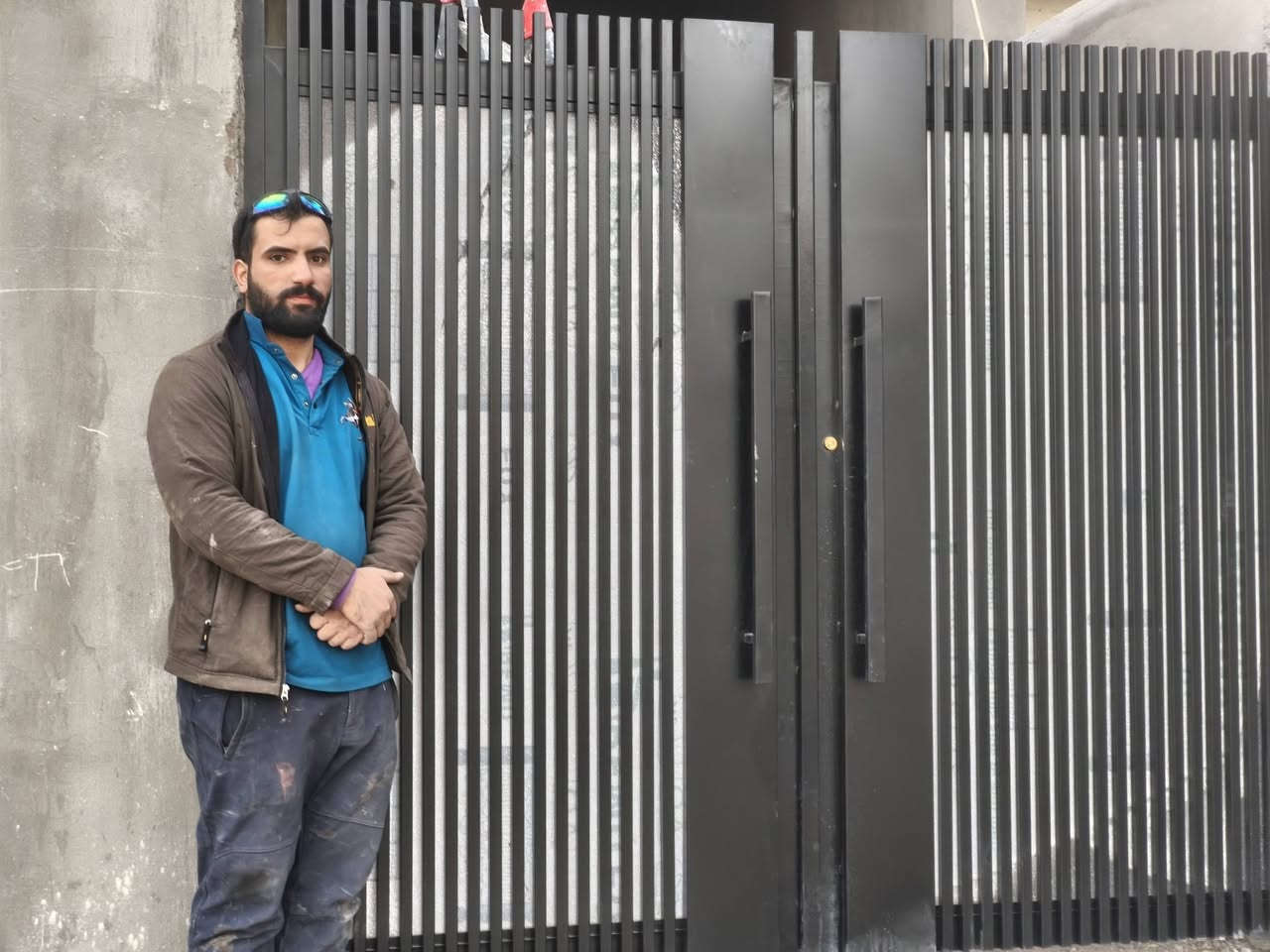 📐حداده حيدر الكناني
باسعار تنافسيه مستعدون كافه انواع الحداده🧑‍🏭
 ابواب🚪 شبابيك🪟 كرفانات🏪 محجرات ☑️سقايف كيسبان✅ غرف سندويج✅ سياج خارجي ✅ مراجيح ✅قمريات مطابخ ✅يتوفر لدينا احدث الديكورات التركية 🇹🇷 العمل داخل بغداد العنوان بغداد العبيدي ***********/***********
