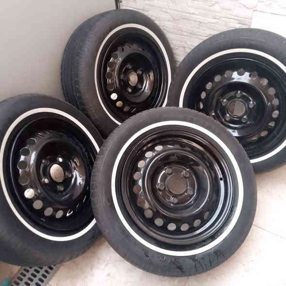 تخم تاير جديد حجم 15 ينباع كامل 
غير مواجد على فيس ***********
