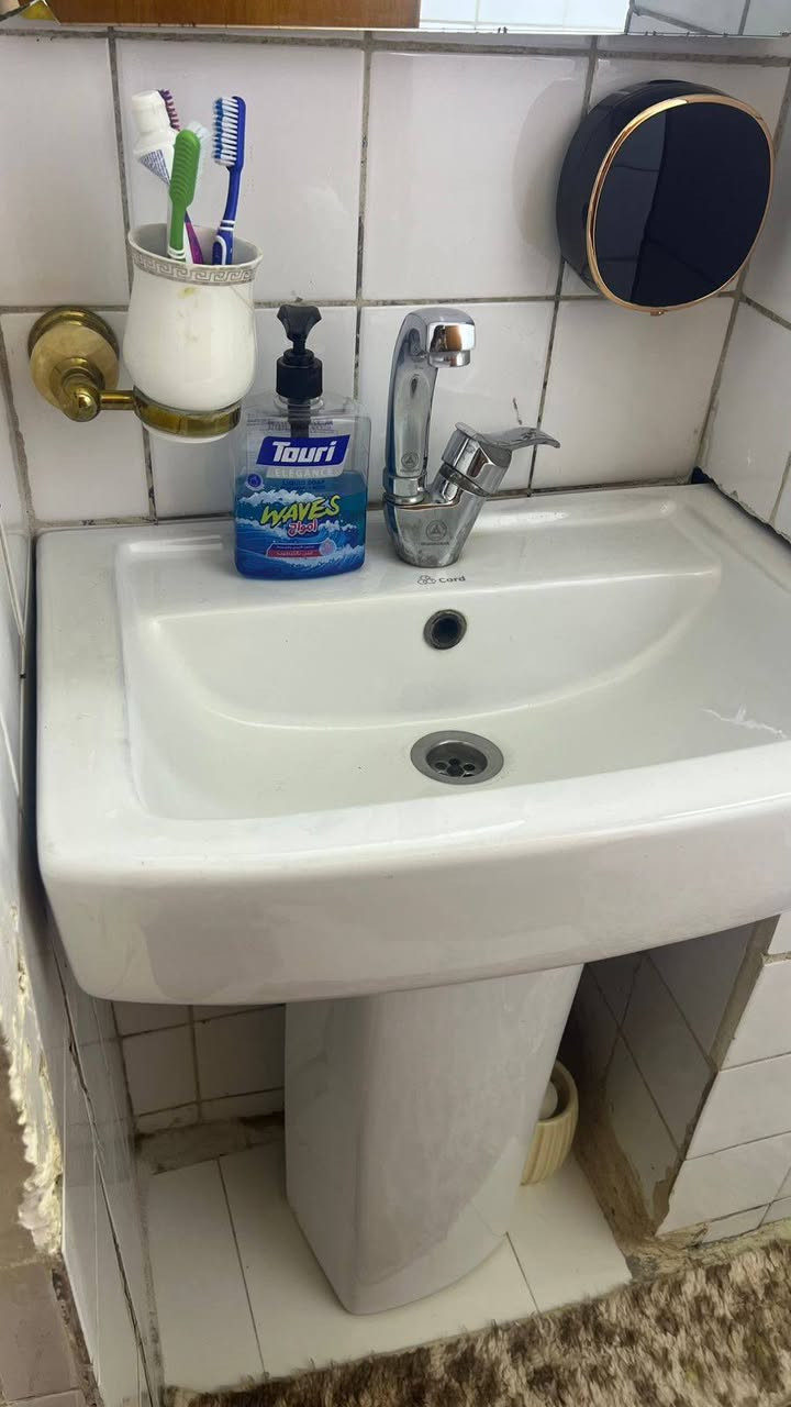 مغسله مع خلاط اصلي مع مرايه بيه اناره مخفيه السعر ٦٠ العنوان الزعفرنيه


**إذا كنت صاحب هذا الإعلان وتريد حذفه لأي سبب، رجاءا أرسل رسالة إلى الدعم الفني**