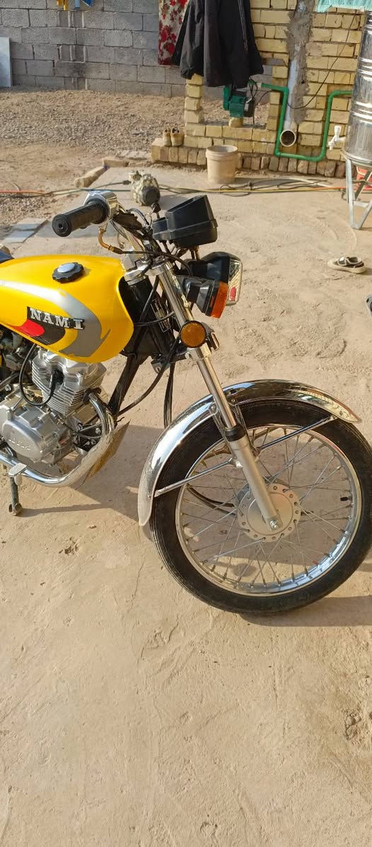 سلام عليكم منرخصت مدير لكروب دراجه نامه 4كير موديل جديد 2025مكفوله كفاله عامه دراجه اوراق كامله ومنفيز مكان بغداد سبع قصور سعر 650وبيه مجال حك جيه رقم ***********
