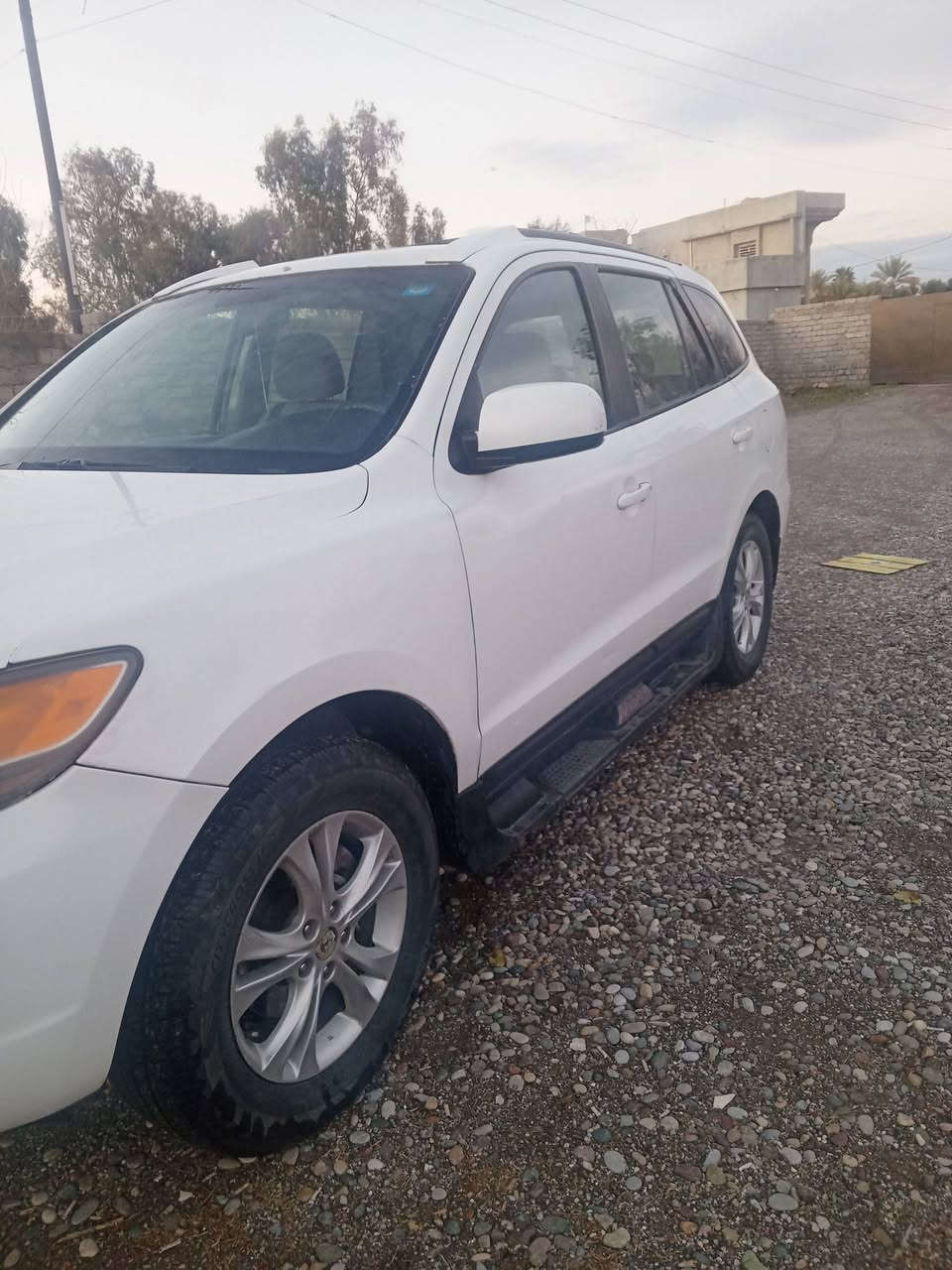 السلام عليكم
سنتافي مديل 7 خمسه راكب محرك 6 بدون ضرر بيها اثر تقحيل خفيه شرط بدون معجون سعر 125 وبيها مجال
