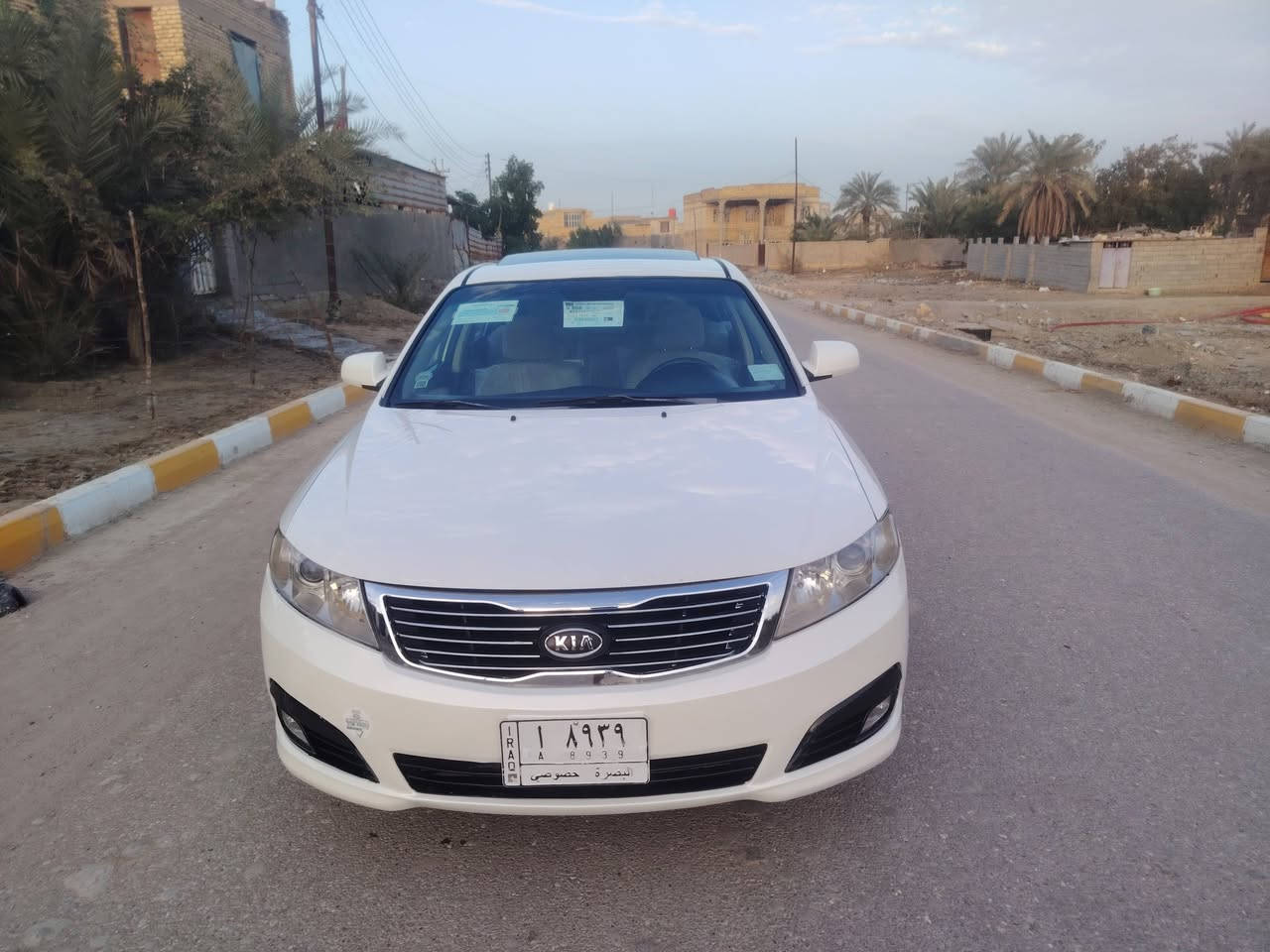 السلام عليكم كيا اوبتيما 2009ابيض صدفي مواصفات السياره فتحه محرك 2000تخم تاير حداديه توني كملته  مشط توني شاده صار يومين تبريد تدفئه كله جاهز مكفوله من التبديل الصندوك مفتوح معمرجوه الرقم ومصبوغ جوه الرقم فقط السياره احله من الصور تجي وتشوف بعينك
السعر 122
مكان السياره ناصريه سوق الشيوخ  ***********
