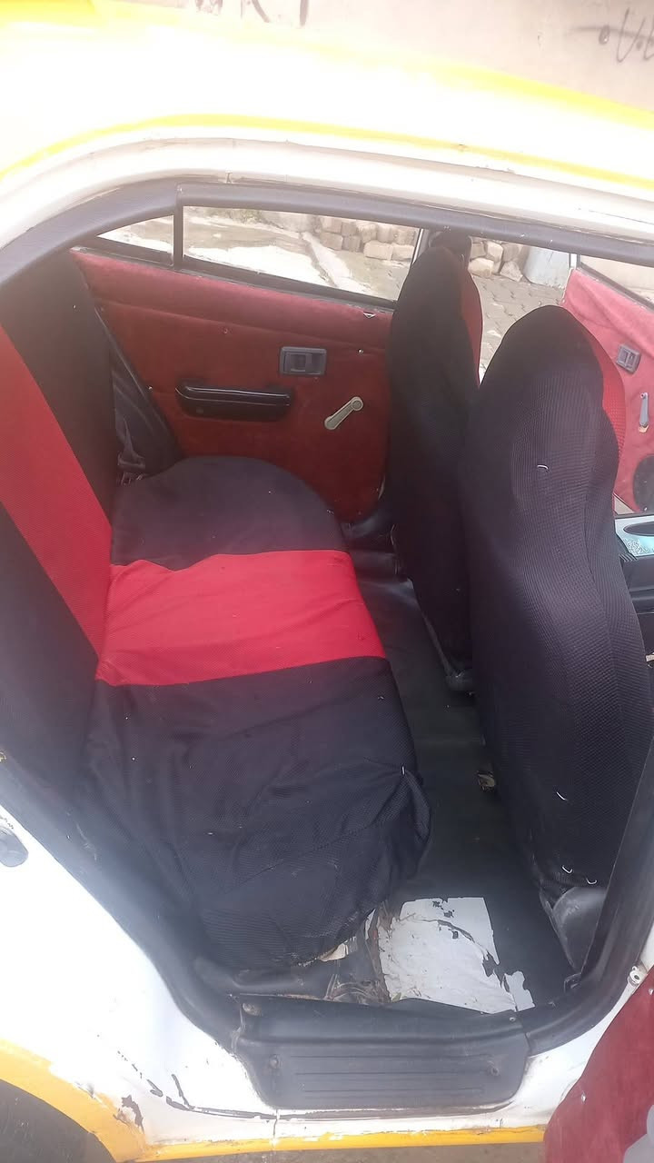 سلام عليكم سياره كورولا ٩٣ قديم اوتوماتيك رقم كركوك بسمي تحويل وكاله العنوان كركوك حي النصر الاتصال *********** السعر ٢٣ بيه مجال
