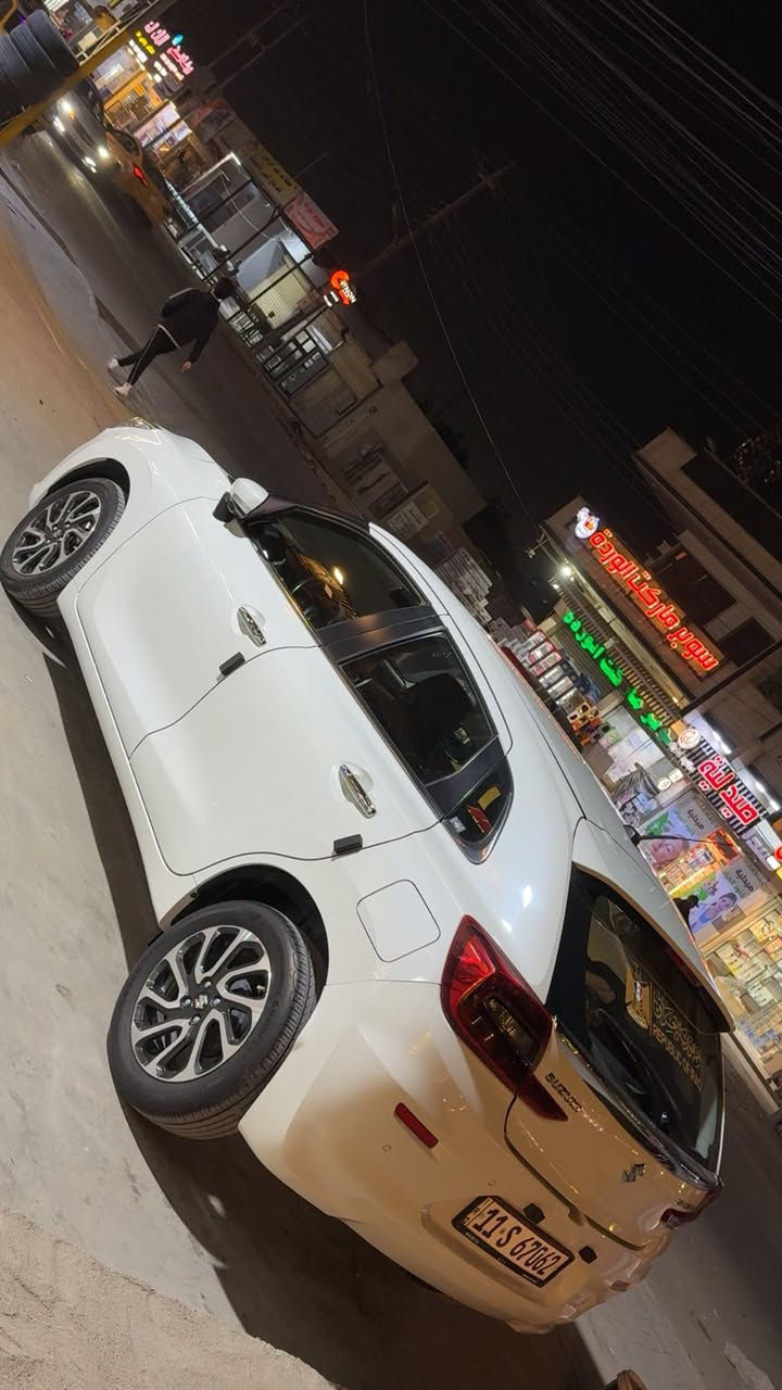 السلام عليكم
سازوكي بالينو 2023 حره ماشيه36 الف داخل الضمان رقم بغداد جديد بأسمي تحويل ثاني يوم هزه وسنويه جديده  فول مواصفات بصمة تشغيل وابواب 4 كامرات شاشه ابل كار بلي حساسات اوامر صوتيه وتحكم ستيرن وكروز سرعة شاشة ديجتال تبريد قطعتين مكينة 1500 تنفس طبيعي
مكاني بغداد الكرخ للأستفسار***********
