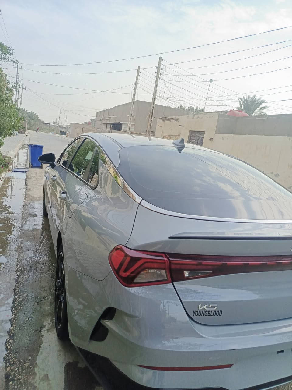 سلام عليكم سياره للبيع كي فايف موديل 24 وارد امريكي حادثهه جاملغ   وبنيد ماشيه 24الف  سياره جيتي لاين فول مواصفات عده الفتحه سعر نتصل ***********
