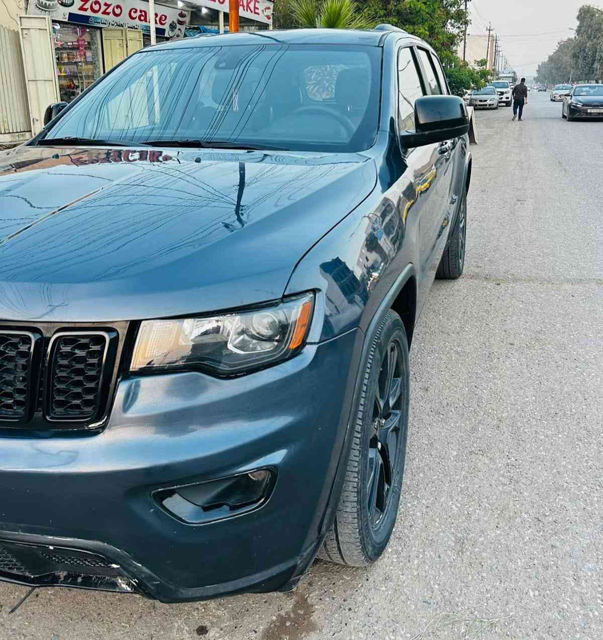 سلام عليكم 
جيب لاريدو 2020 
سلايد
فور ويل
كشنات جلد 
كشنات ثنين كهرباء
كشن ستيرن تدفئة
صندوك كهرباء
باقي المواصفات المعروفه 
حادث سياره مكلوبه بدون كص بدون لغود مصبوغه عام مكان سياره كراده رقم اربيل شرط تحويل بسمي مكينه كير بلاد 
سعر ١٦٥ ورقه
للاستفسار ***********
