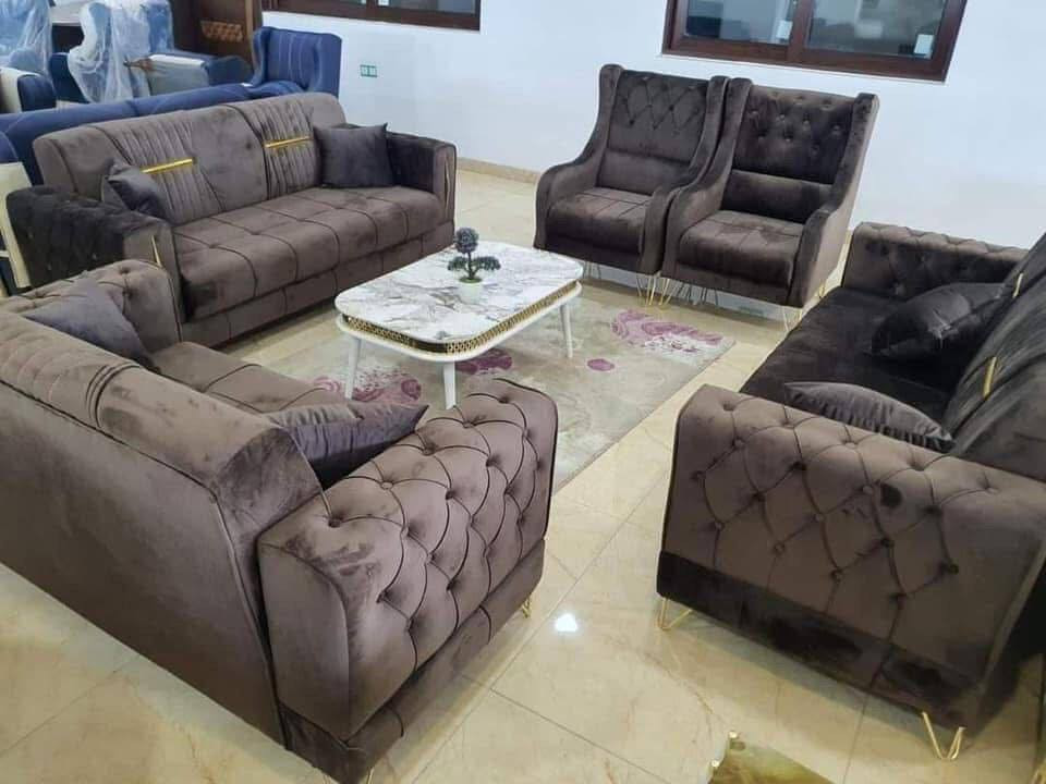 تخم 10مقعد 425
9مقعد ب385
 8 مقعد 360
  7  مقعد 335
6 مقعد ب 325
  5 مقعد قنفه ثلاثيه وكراسي عدد2   
  5 مقعد ثلاثيه وثنائيه 295 الف

مواصفات الخشب
الظهر /چام روسي 
المقعد /بلوك اسود 
الصدر /خشب مضغوط
الاسفنج / مميز 8سم 
القماش / قديفه
الرجل / حديد
واذا اختار الزبون (كتان) او (وتر بروف)
يصعد (25)
توصيل بغداد 5
اطراف 15
محافظات حسب البعد


**إذا كنت صاحب هذا الإعلان وتريد حذفه لأي سبب، رجاءا أرسل رسالة إلى الدعم الفني**