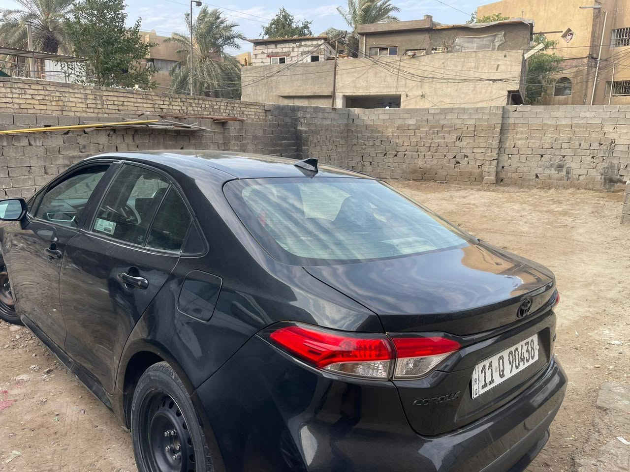 كورلا ٢٢ وارد أمريكي  بسمي اني مستوردهه من امريكيه سياره  سنتين عندي سياره كاعده ماطلعه بيهه هواي كلش قليل مال جناي سياره جديده معنه كلمه بعدهه  تايرات مالت المريكي بيهه وحته مي راديتر مالتهه نفسه لا داخله فيتر ولا سبانه محطوط عليهه يعني زيرو وشراي  العنوان بغداد ورقمهه بغداد دولي سعر135ويهه مجال النتصال ***********
ملاحظه السياره كان الصفراء ترقيمهن سد من صبغت على لونها الاسود يعني صبغ عام
