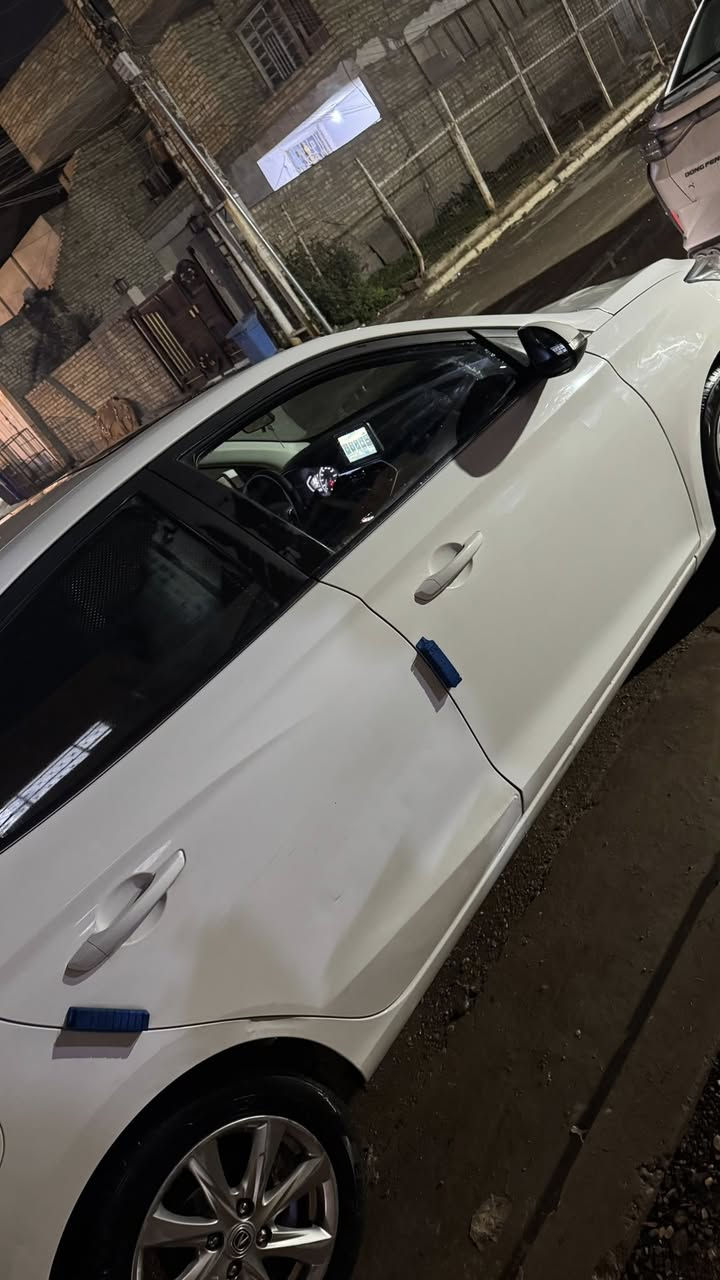 السلام عليكم شانجان السفن للبيع موديل 2023 رقم اربيل
 السياره مصروف عليها ما بيها اي نقص اربع تايرات جديد حجم 15/185/60 السياره تخبل رزانه وتنسه الطسه 
دهن كير جديد قبل يوم مبدل كامل بلجهاز صدر دبلات كله 100‎%‎ يعني جديد تبديل قبل اسبوع بانزين كله محسن بدون اي طكة دوانز بلكات ونوزلات ومجاول وفلاتر بانزين كله جديد قبل اسبوع مبدل 
حادث باب السايق مبدل ابيض وبيها ملاحضات بسيطه تجي تكلب وتشوف 
مكان السياره بغداد حي الجهاد 
معورضه ب 93 وبيها مجال حك الجيه بيع او مراوس شعندك نزل بلتعليقات والرزق عله الله 

هاتف ***********
