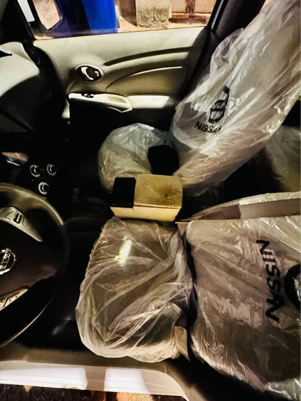 السلام عليكم نيسان صني هندي ٢٠٢٣  السياره حلوه ونضيفه ماناقصهه شي حداديه تاير تبريد كير مكينه كلهن كفاله ماعده بارد مكانين فقط السعر ١١٥ وبي مجال البصره المعقل *********** البصرة, العراق
