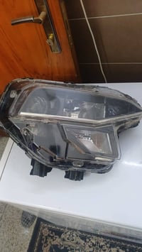 لايت امامي يمين • اصلي • مصلح من الخلف