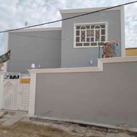 بيت للبيع • بالحولي • مقابل مدرسة جبل احد