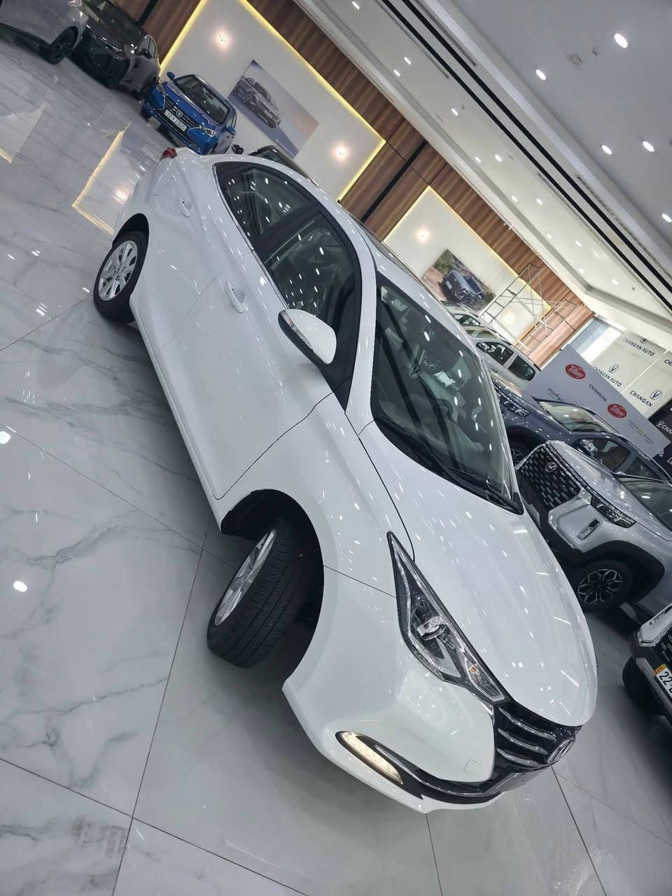 السڤن.....متوفر اقساط بدون كفيل فقط بمقدمة  والكاش  عروضة احلى
سنة الطراز 2025
الاداء 
محرك 1500 تنفس طبيعي +القوة الحصانية 105+العزم 145+حجم خزان الوقود 40L+گير 5سرعات dct +دفع العجلات 2wd+انظمة قيادة (2)سبورت ونرومال 
المواصفات 
فتحة سقف+كامرة خلفية مع حساسات خلفية +تبريد بستم +تحكمات مقود +تثبيت سرعة +مانع انزلاق +كشنات جلد +تحكمات مري +شاشة 7 انج 

للحجز والاستفسار الاتصال على الرقم ***********
