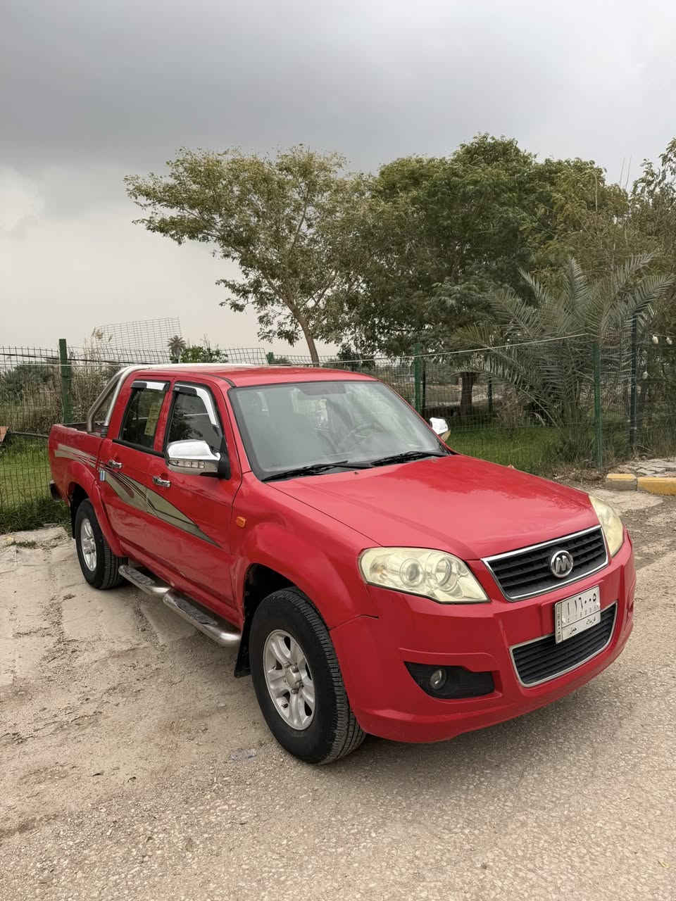 السلام عليكم 

بيكم سكاي البيع موديل 2012
سياره كفاله من ضربه وخياس  
كير وتماتيك
تخم تاير جديد توني شاده 
محرك بلادي
حداديه جديده 
تبريد ثلج 
كهربائية كله شغاله 
سنترلك شغال رمؤنت 
جام شغال 
رقم كربلاء سنوية جديد 29مشروع وطني 
مكان السياره نجف المشخاب سعر 54وبيها مجال
رقم الهاتف(***********)سيد عبدالله
