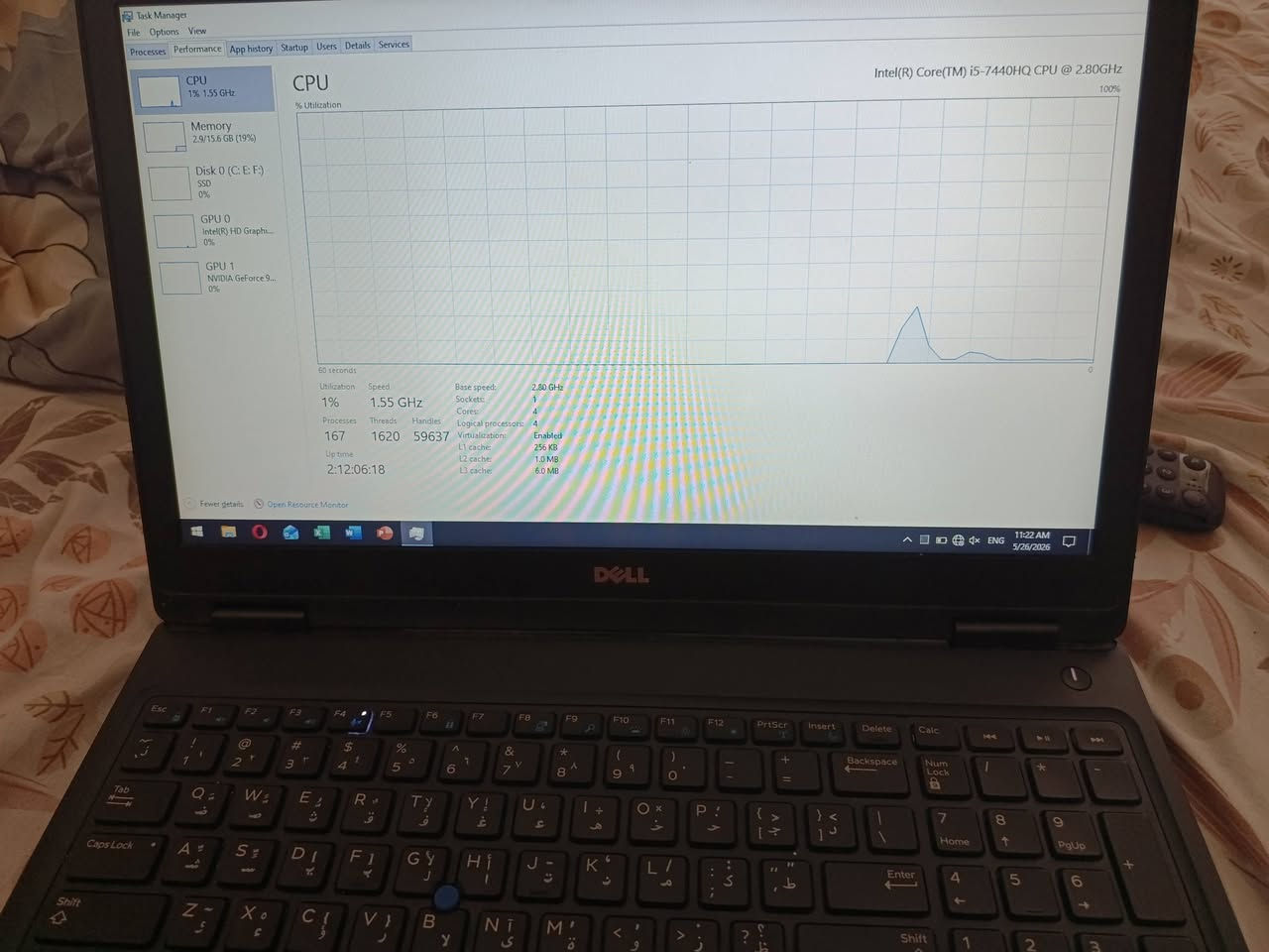 السلام عليكم ، لابتوب للبيع 

الاسم : Dell Latitude 5580  
المعالج :
 Intel(R) Core(TM) i5-7440 HQ CPU @ 2.80 GHz
 
الرام : 16 GB 
الكرت الداخلي : Intel (R) HD Graphics 630 (128MB) 
الكرت الخارجي : NVIDIA Geforce 940 MX (2GB) 
الهارد : SSD BLACK WOLF S501 - 512 GB 

السعر 400 
الجهاز يفيد للدراسة وتشغيل البرامج الهندسية بسلاسة ، وممكن يشغل العاب مثل العاب ال PS2 (1080p-60fps) فما دون .


**إذا كنت صاحب هذا الإعلان وتريد حذفه لأي سبب، رجاءا أرسل رسالة إلى الدعم الفني**