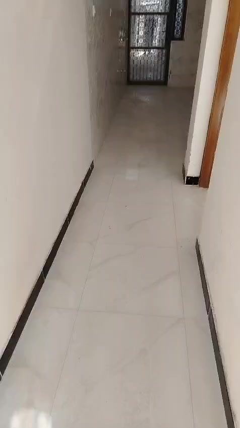 سلام عليكم بيت بحي التراث لايجار، 100م نضيف لاتصال على هذا الرقم ***********
*********** وتساب
