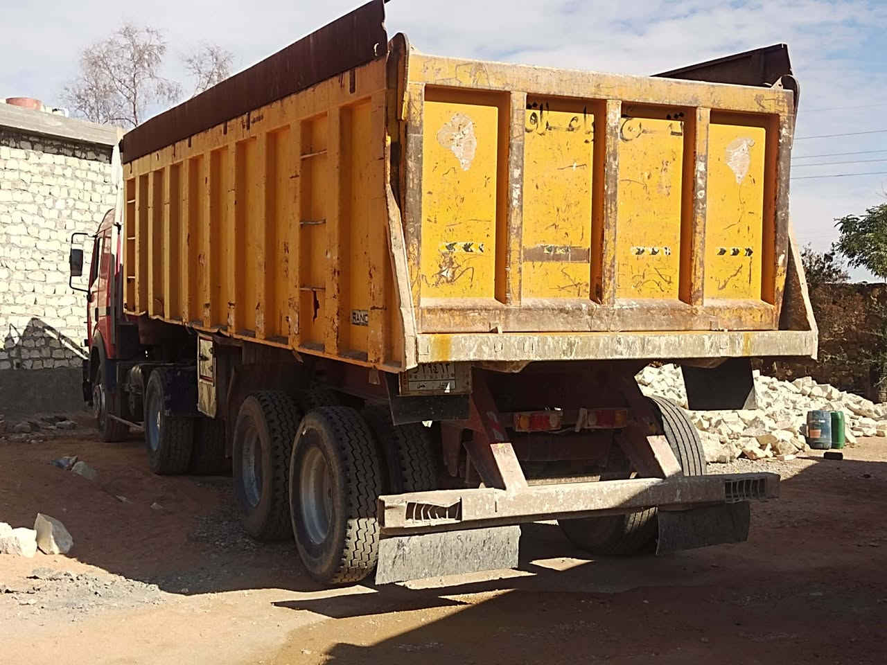 نساف للبيع بدون تعلاوه ٢٦ متر مكفوله من ميله أو فطر جك مايرشح ولا قطره مكلف بلنشر للاستفسار ***********
