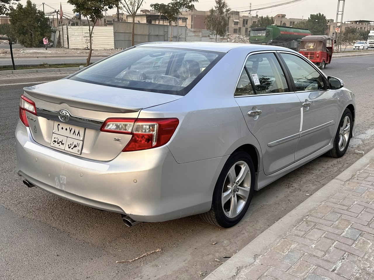 كامري 2013 خليجي
شاشه 
كامره
حساس
جلد 
كراسي كهرباء
تحكمات ستيرن 
ويل كب 
مكينه 2500
ماشيه 100 كيلو
مكفوله بدون صبغ 
مكان السياره بغداد حي الخضراء 
السعر 142 وبيها مجال
***********
