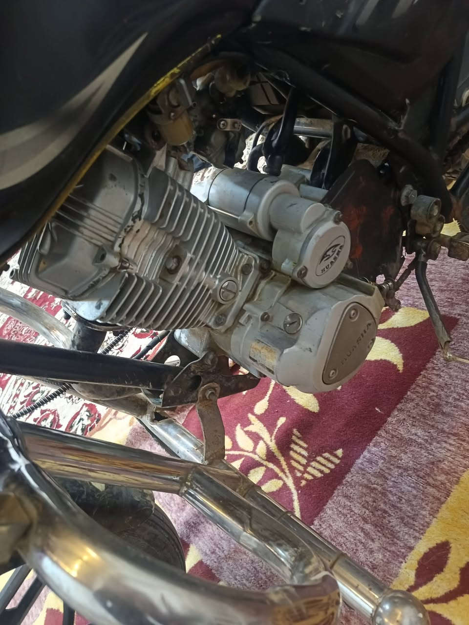 دراجه هايوشه للبيع موديل ٢٠١٥ كهربائيات شغاله سلف شغال محرك نضيف  وصلت 300
(***********)
