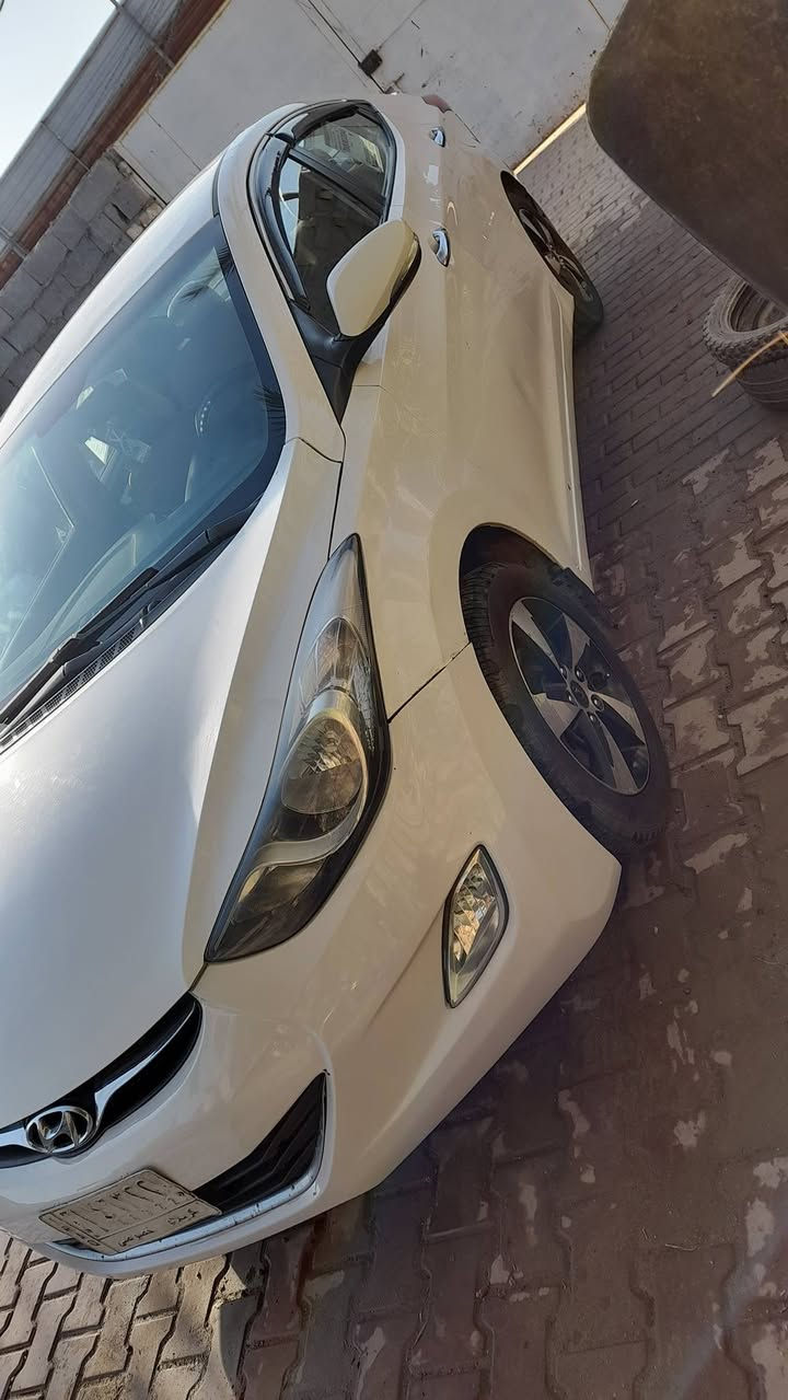 النترا للبيع او مراواس بتكسي 2013 رقكم كربلاء خليجي محرك 1800 بيه جاملغ الخلفي بي صبغ ولبنيد مبدل اثر طخه قليله شواصي تكم مكفولات من الصبع والضربه السعر 108 مراوس بتكسي وينطوني فرق ترهم ***********
